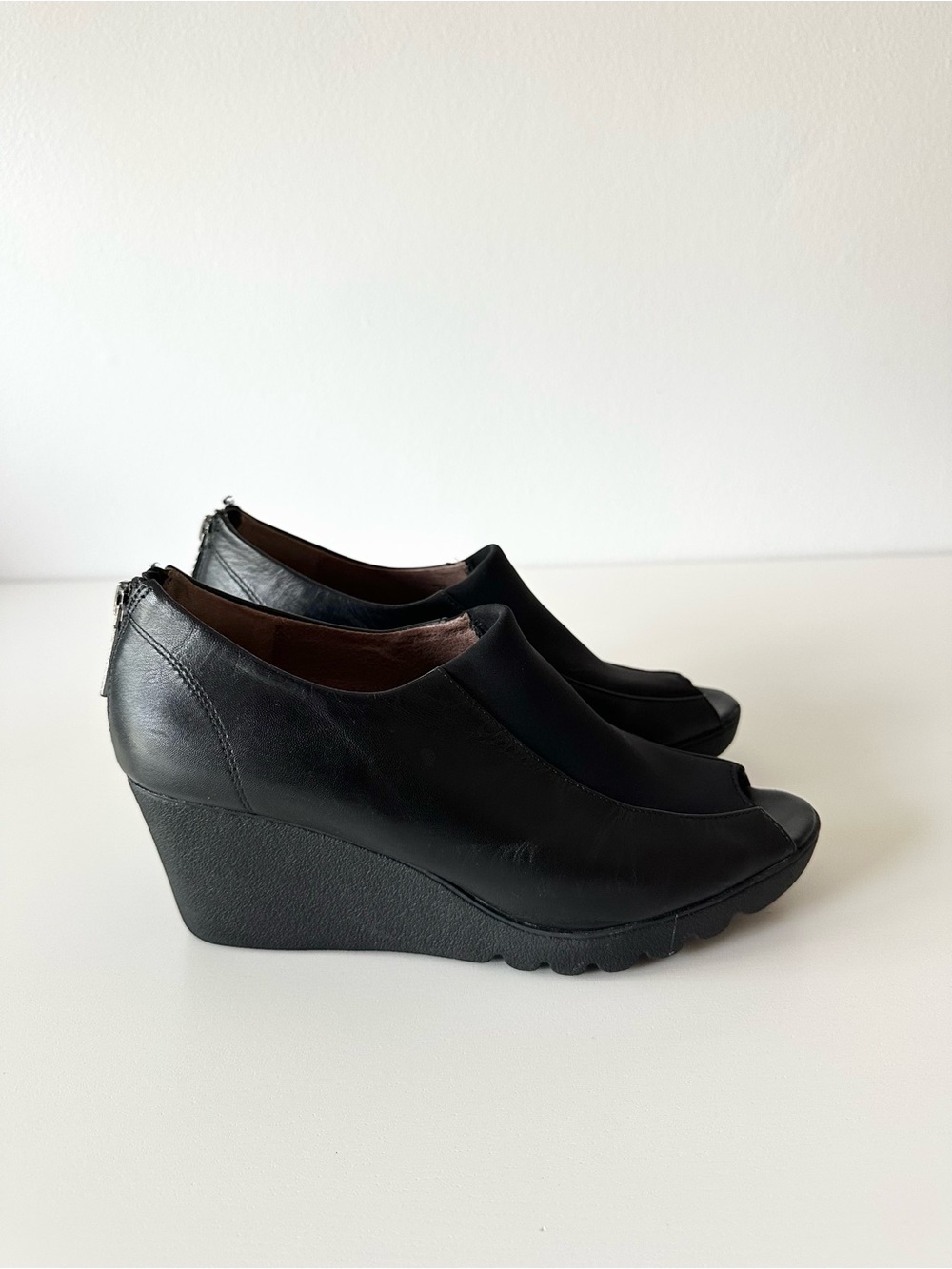 Donald J Pliner Black Leather Open Peep Toe Wedge Booties Size 8M